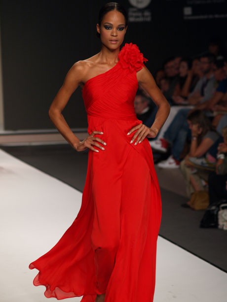 asmoda.Models.Custom.FotosVista